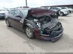 5XXGT4L30JG206020 2018 KIA OPTIMA