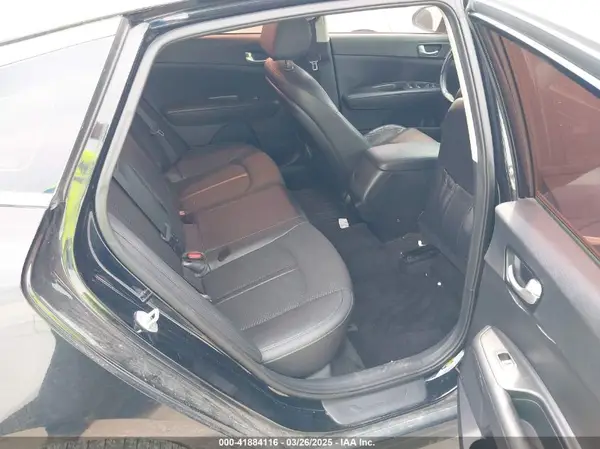 5XXGT4L30JG206888 2018 KIA OPTIMA - Image 8
