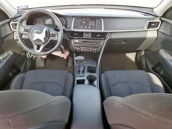 5XXGT4L30JG207216 2018 KIA OPTIMA - Image 8