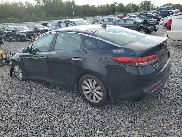 5XXGT4L30JG209631 2018 KIA OPTIMA - Image 2