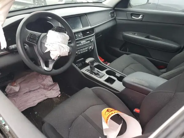 5XXGT4L30JG210343 2018 KIA OPTIMA - Image 8