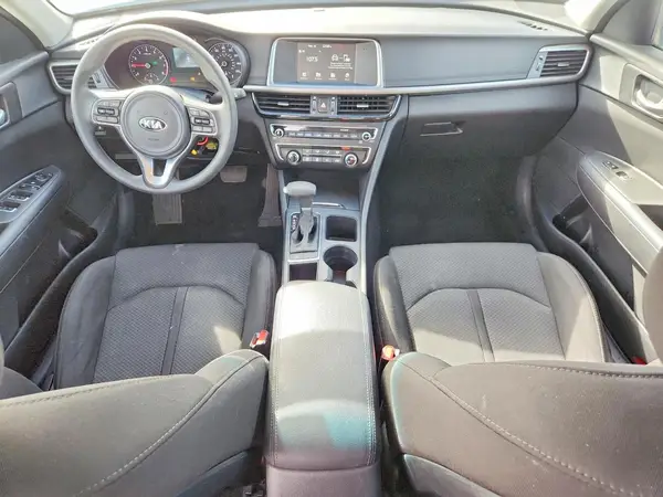 5XXGT4L30JG213193 2018 KIA OPTIMA - Image 8