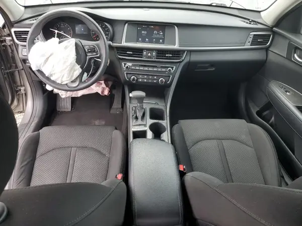 5XXGT4L30JG213498 2018 KIA OPTIMA - Image 8