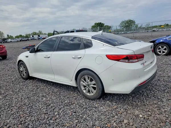 5XXGT4L30JG214151 2018 KIA OPTIMA - Image 2