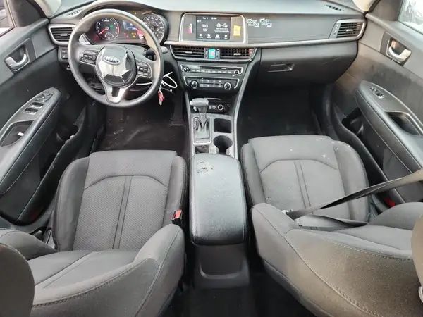 5XXGT4L30JG219155 2018 KIA OPTIMA - Image 8