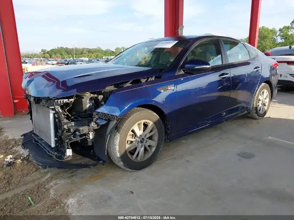 5XXGT4L30JG224310 2018 KIA OPTIMA - Image 2