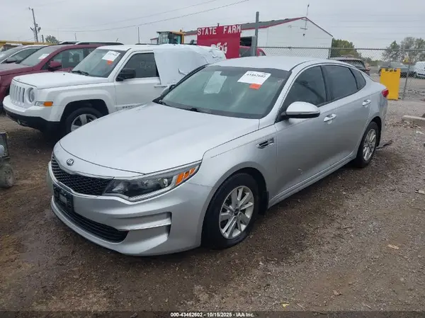 5XXGT4L30JG224968 2018 KIA OPTIMA - Image 2