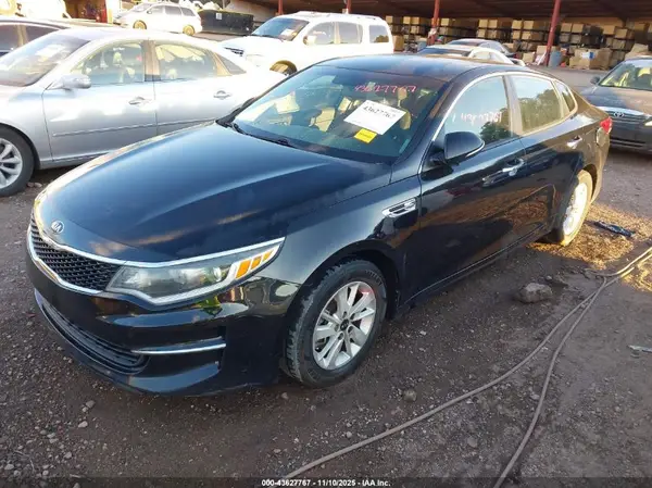 5XXGT4L30JG226431 2018 KIA OPTIMA - Image 2
