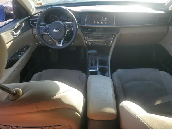 5XXGT4L30JG226543 2018 KIA OPTIMA - Image 8