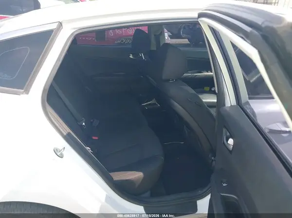 5XXGT4L30JG230009 2018 KIA OPTIMA - Image 8