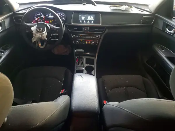 5XXGT4L30JG234299 2018 KIA OPTIMA - Image 8