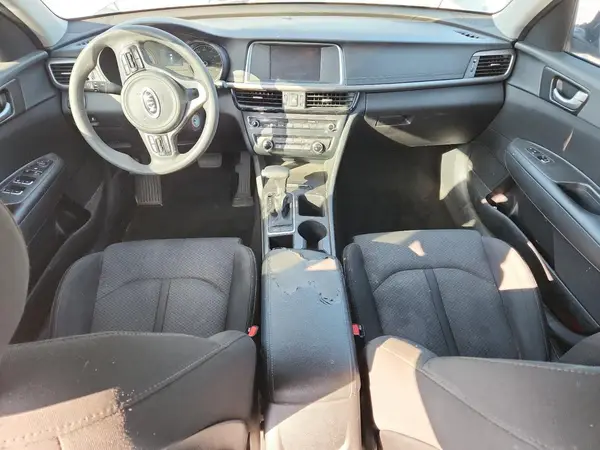 5XXGT4L30JG235730 2018 KIA OPTIMA - Image 8