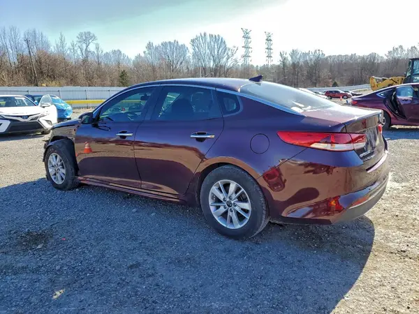 5XXGT4L30JG239602 2018 KIA OPTIMA - Image 2