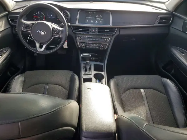 5XXGT4L30JG241124 2018 KIA OPTIMA - Image 8