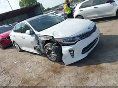5XXGT4L30JG242001 2018 KIA OPTIMA