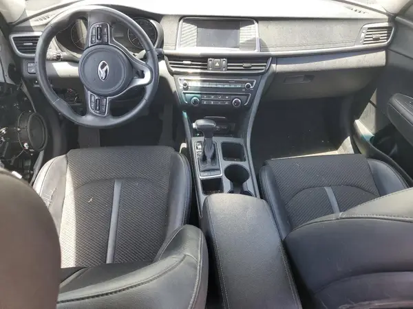 5XXGT4L30JG243813 2018 KIA OPTIMA - Image 8