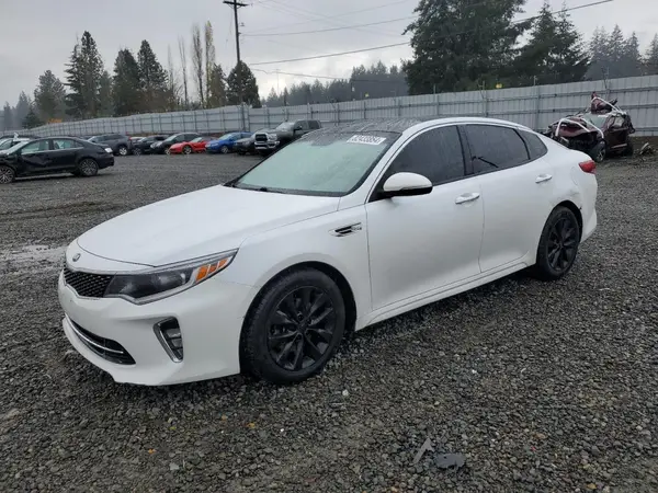 5XXGT4L30JG246260 2018 KIA OPTIMA - Image 1