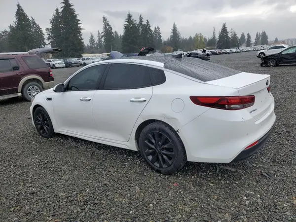 5XXGT4L30JG246260 2018 KIA OPTIMA - Image 2