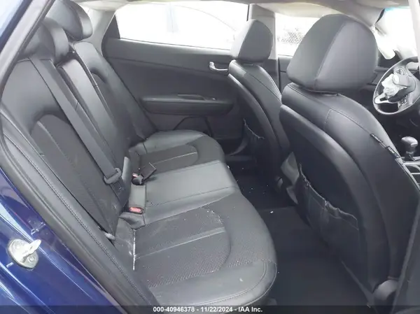 5XXGT4L30JG249501 2018 KIA OPTIMA - Image 8