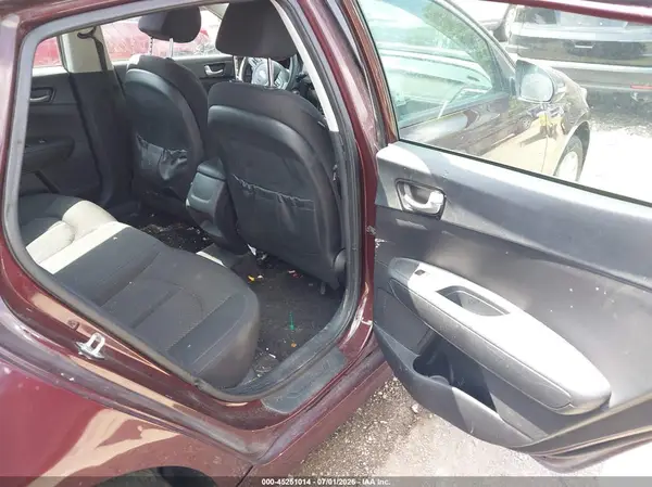 5XXGT4L30JG251331 2018 KIA OPTIMA - Image 8