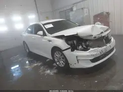 5XXGT4L30JG251426 2018 KIA OPTIMA