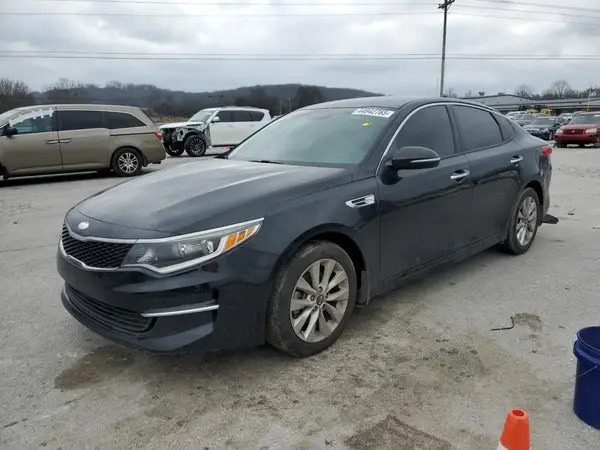 5XXGT4L30JG251586 2018 KIA OPTIMA - Image 1