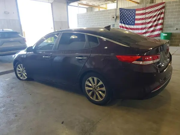 5XXGT4L30JG251748 2018 KIA OPTIMA - Image 2