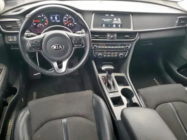 5XXGT4L30JG253225 2018 KIA OPTIMA - Image 8