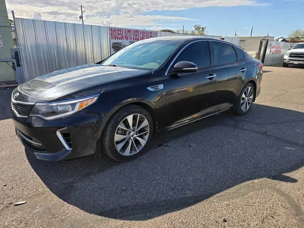 5XXGT4L30JG254245 2018 KIA OPTIMA - Image 2