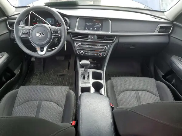 5XXGT4L30JG255427 2018 KIA OPTIMA - Image 8