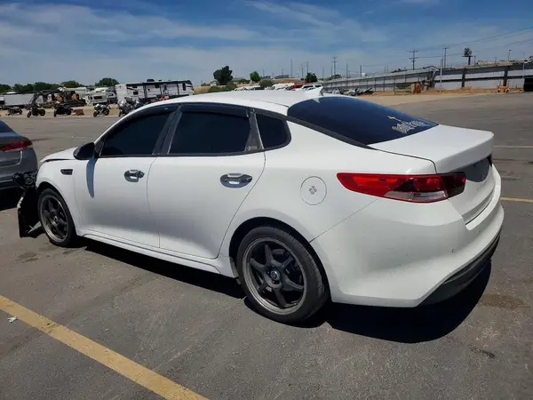 5XXGT4L30JG262331 2018 KIA OPTIMA - Image 2
