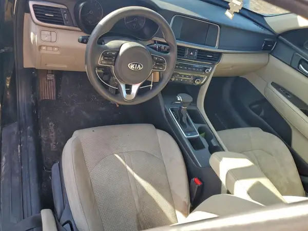 5XXGT4L30JG262880 2018 KIA OPTIMA - Image 8