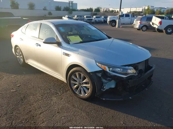 5XXGT4L30JG263074 2018 KIA OPTIMA - Image 1