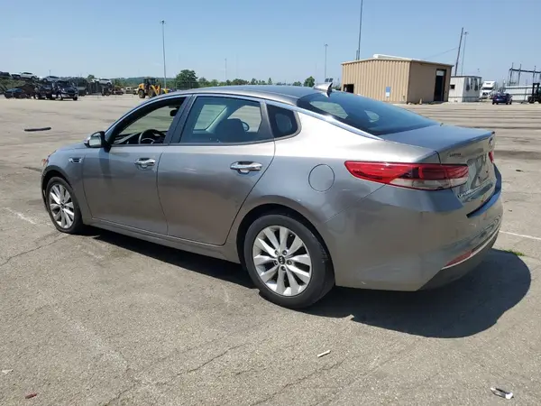 5XXGT4L30JG263477 2018 KIA OPTIMA - Image 2