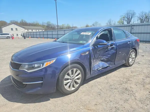 5XXGT4L30JG264662 2018 KIA OPTIMA - Image 1