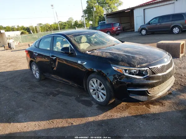 5XXGT4L30JG264855 2018 KIA OPTIMA - Image 1
