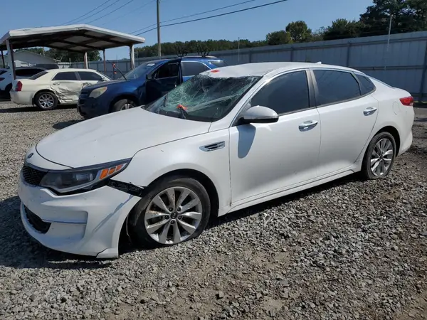 5XXGT4L30JG265553 2018 KIA OPTIMA - Image 1