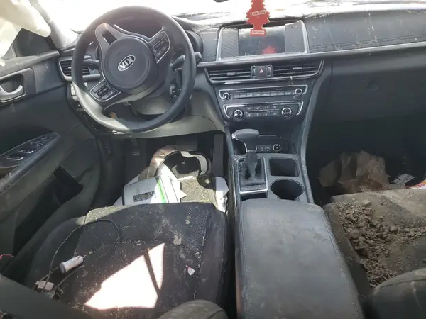 5XXGT4L30JG265553 2018 KIA OPTIMA - Image 8