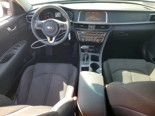 5XXGT4L30JG265729 2018 KIA OPTIMA - Image 8