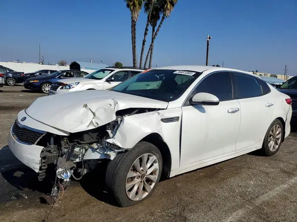 5XXGT4L30JG266511 2018 KIA OPTIMA - Image 1