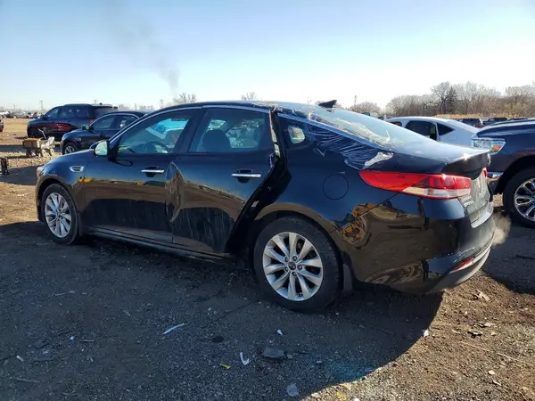 5XXGT4L30JG267058 2018 KIA OPTIMA - Image 2