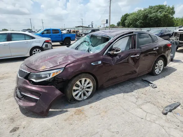 5XXGT4L30JG268548 2018 KIA OPTIMA - Image 1