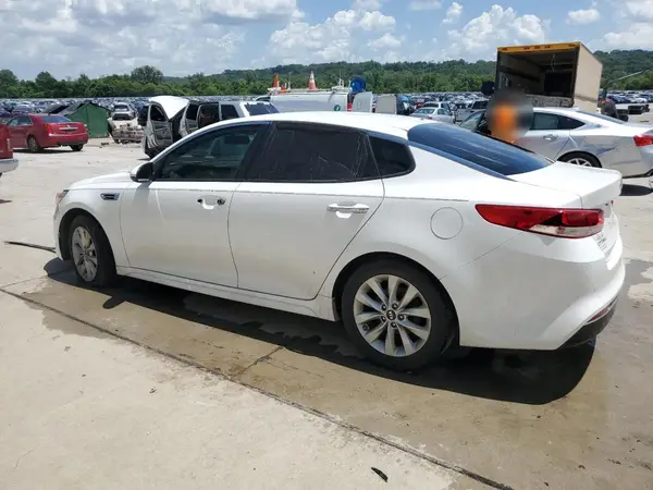 5XXGT4L30JG269246 2018 KIA OPTIMA - Image 2