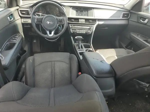 5XXGT4L30JG273460 2018 KIA OPTIMA - Image 8