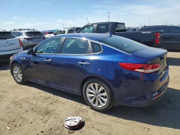 5XXGT4L30JG274124 2018 KIA OPTIMA - Image 2