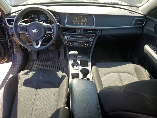 5XXGT4L30JG274124 2018 KIA OPTIMA - Image 8