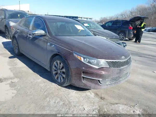 5XXGT4L30JG274172 2018 KIA OPTIMA - Image 1