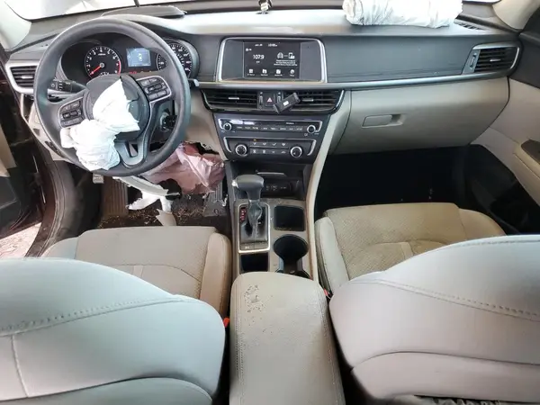 5XXGT4L30JG274916 2018 KIA OPTIMA - Image 8