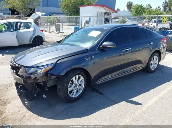 5XXGT4L30KG275470 2019 KIA OPTIMA - Image 2
