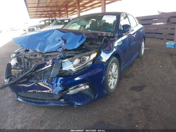 5XXGT4L30KG275730 2019 KIA OPTIMA - Image 2